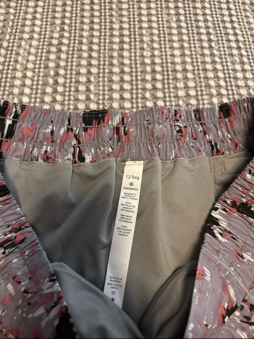 Lululemon Hotty Hot Short II *2.5